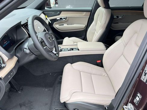 New 2026 Volvo XC90 T8 Ultra w/ Protection Package AWD/4WD image 5