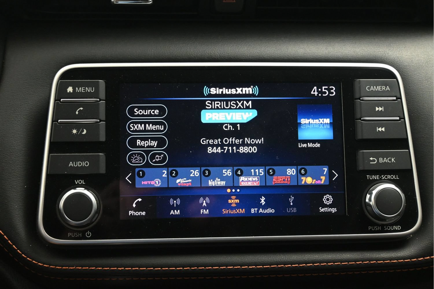 Used 2020 Nissan Kicks SR w/ SR Premium Package FWD image 15