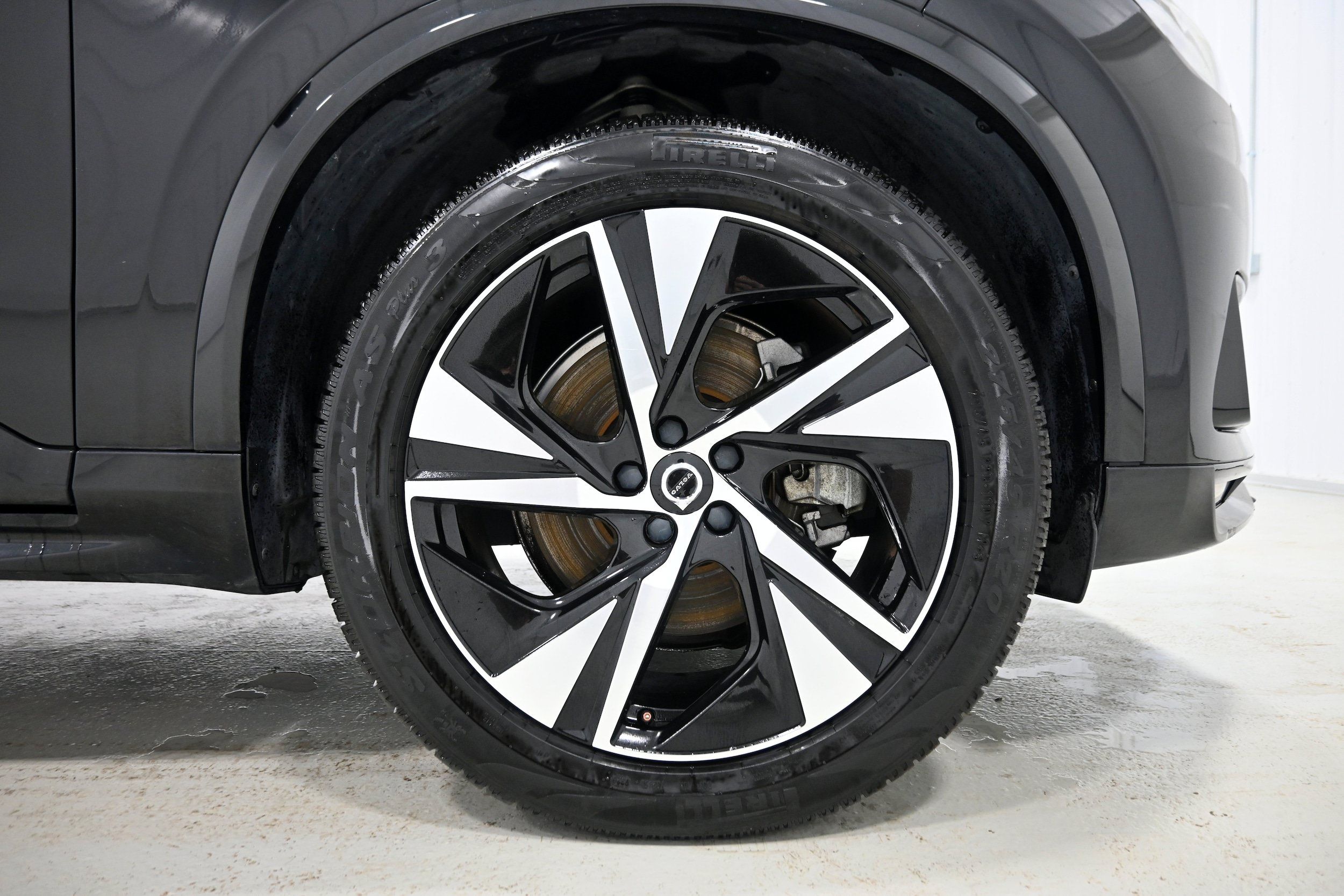 Used 2020 Volvo XC90 T6 R-Design w/ Protection Package Premier AWD/4WD image 41