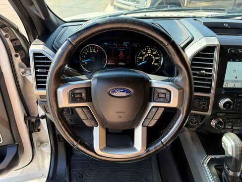 Used 2018 Ford F150 Platinum w/ Technology Package AWD/4WD image 17