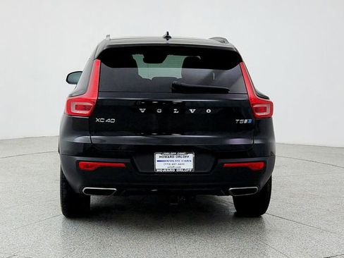 Used 2019 Volvo XC40 T5 R-Design image 6