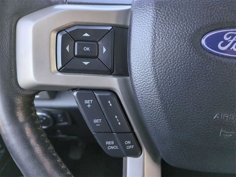 Used 2020 Ford F250 Lariat image 18
