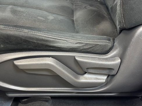 Used 2015 Nissan Murano S image 10