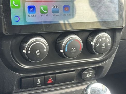 Used 2016 Jeep Compass Sport w/ Power Value Group FWD image 19