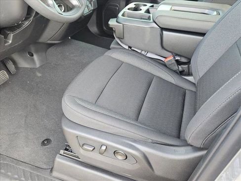 New 2026 Chevrolet Silverado 1500 Custom Trail Boss w/ LPO, Dark Essentials Package image 4