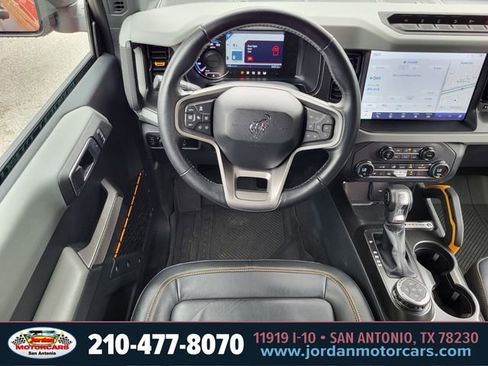 Used 2023 Ford Bronco Badlands AWD/4WD image 14