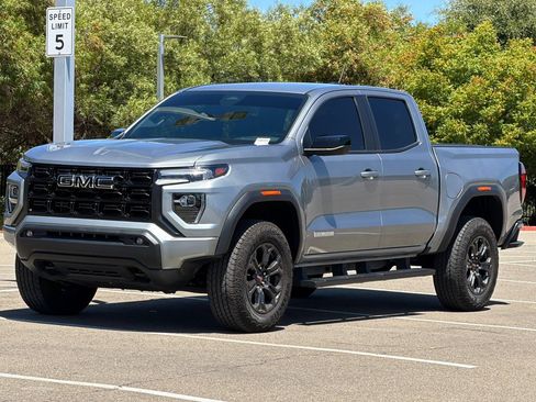 Used 2024 GMC Canyon Elevation w/ Elevation Premium Package RWD image 8