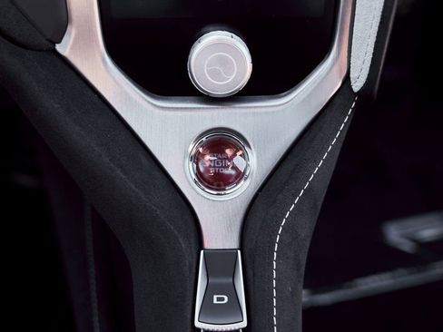 Used 2024 McLaren 750S image 65