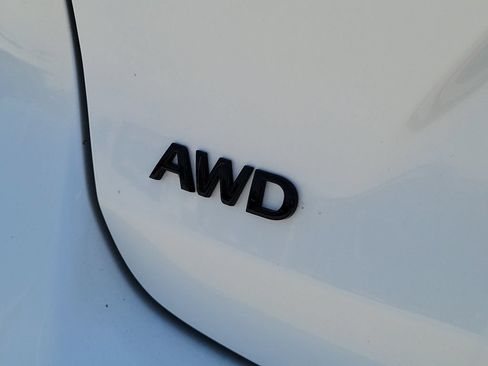 Used 2025 INFINITI QX50 Sport AWD/4WD image 7