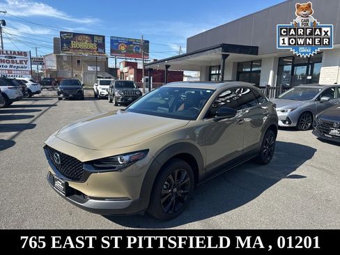 Used 2024 MAZDA CX-30 Carbon image 3