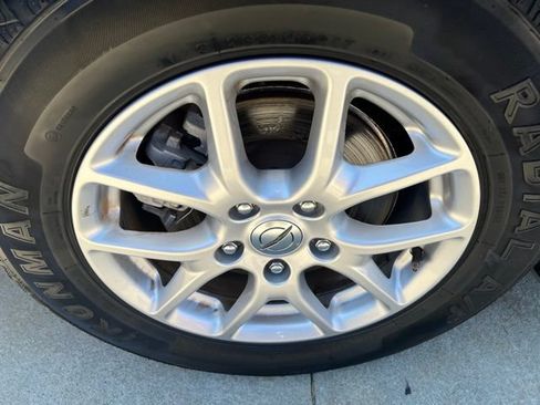 Certified 2024 Chrysler Pacifica Touring-L FWD image 7