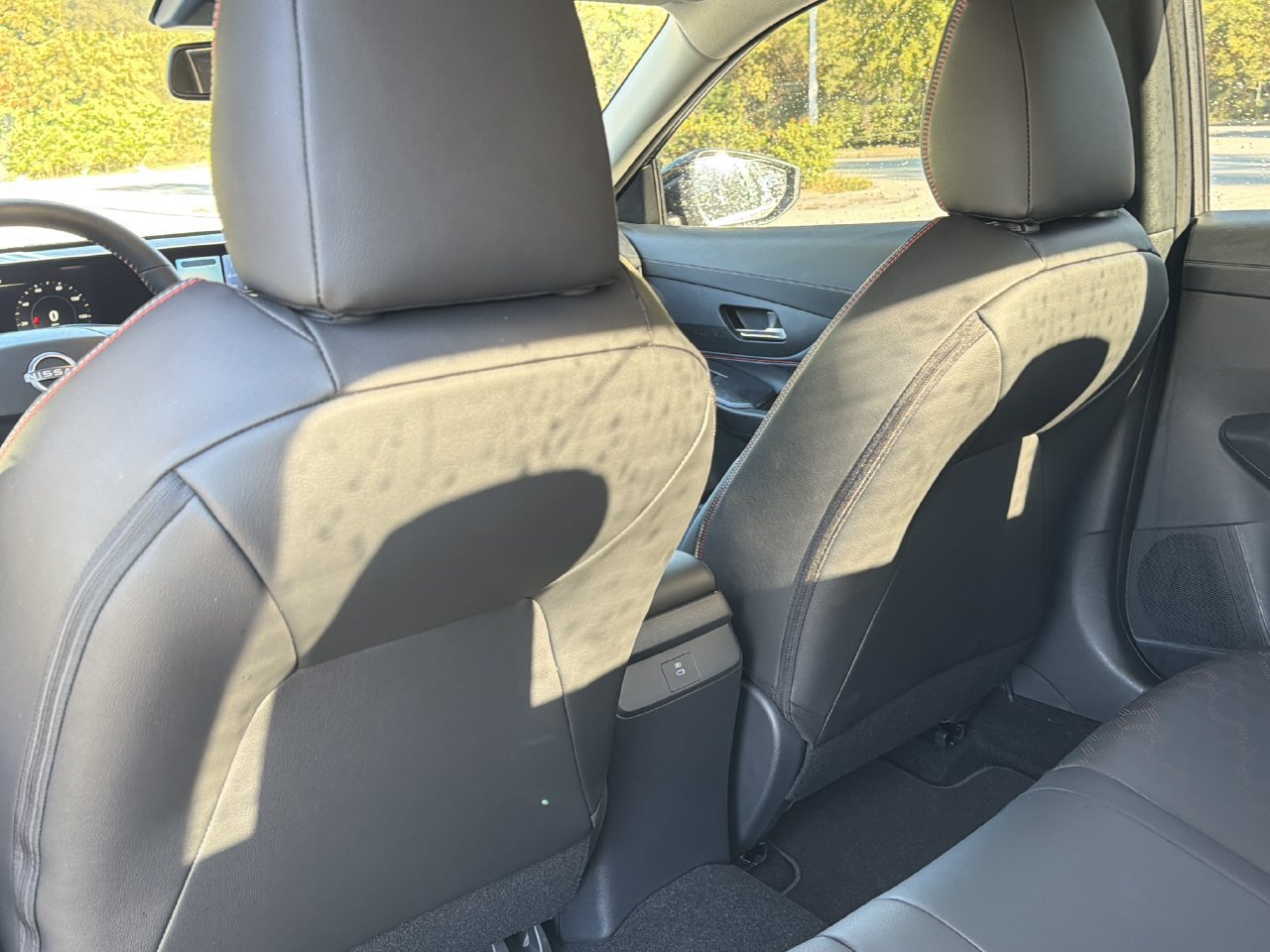 Used 2027 Nissan Sentra SR w/ SR Premium Package FWD image 20