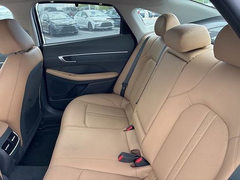 Used 2025 Hyundai Sonata Limited FWD image 19