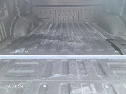 Used 2018 Ford F150 Platinum w/ Equipment Group 701A Luxury image 15