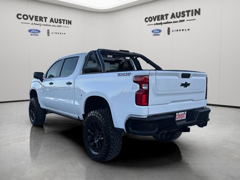 Used 2021 Chevrolet Silverado 1500 Custom Trail Boss image 4