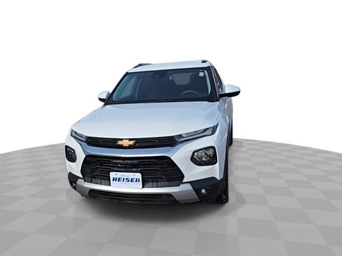 Certified 2023 Chevrolet TrailBlazer LT w/ Convenience Package image 3