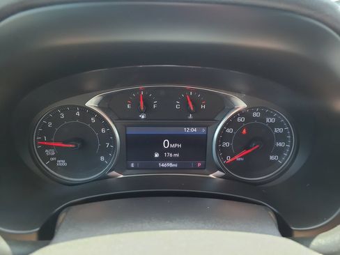 Used 2024 GMC Terrain AT4 AWD/4WD image 34