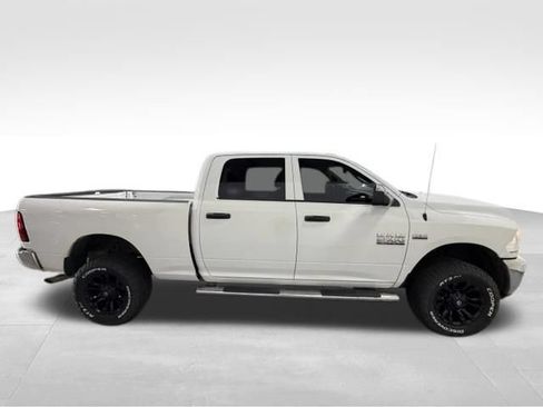 Used 2017 RAM 2500 Tradesman w/ Chrome Appearance Group AWD/4WD image 6