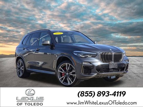 Used 2021 BMW X5 M50i image 1