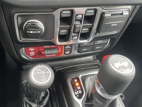 New 2026 Jeep Wrangler Unlimited Rubicon image 23