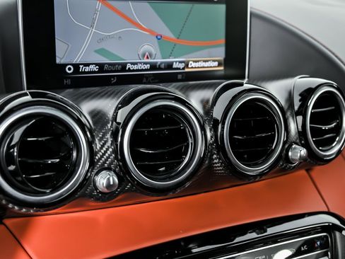 Used 2018 Mercedes-Benz AMG GT S image 31