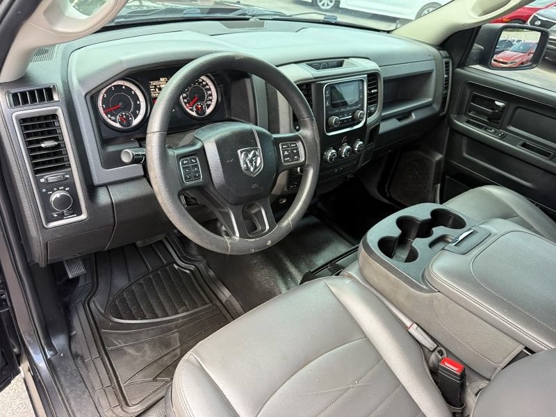 Used 2020 RAM 1500 Tradesman w/ Chrome Appearance Group AWD/4WD image 12
