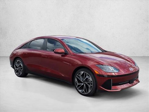 Certified 2024 Hyundai Ioniq 6 SEL image 3