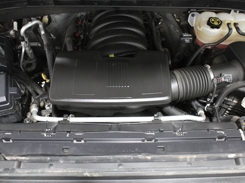 Used 2020 GMC Sierra 1500 SLE w/ SLE Value Package image 20