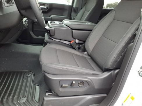 New 2026 Chevrolet Silverado 1500 Custom image 9