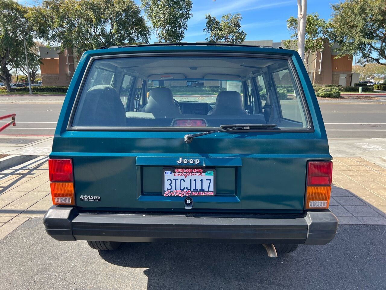 Used 1996 Jeep Cherokee 4WD 4-Door image 9