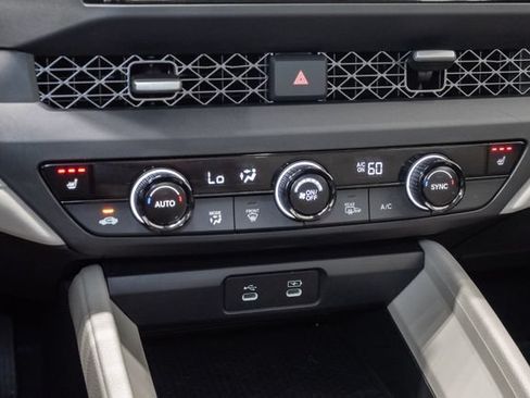 Used 2025 Honda Accord SE image 15