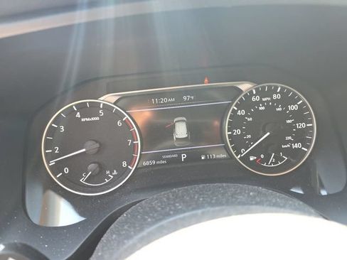Used 2024 Nissan Rogue SV w/ SV Premium Package FWD image 12