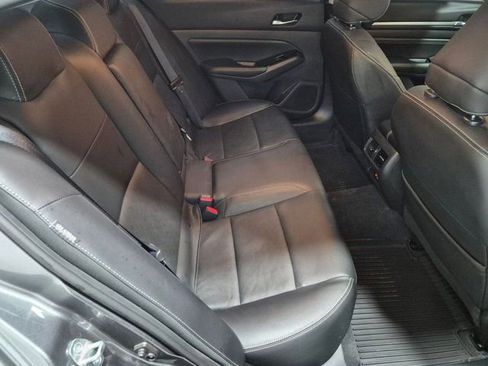 Used 2023 Nissan Altima 2.5 SL AWD/4WD image 19