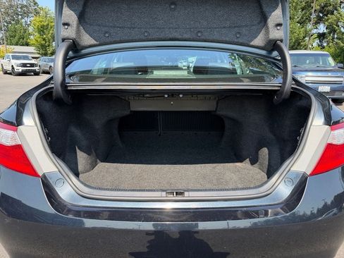 Used 2016 Toyota Camry SE FWD image 22