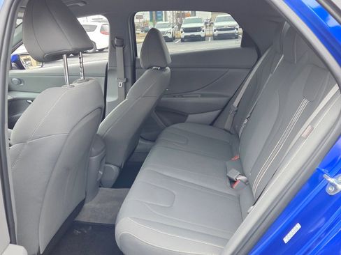 Certified 2025 Hyundai Elantra Blue image 6