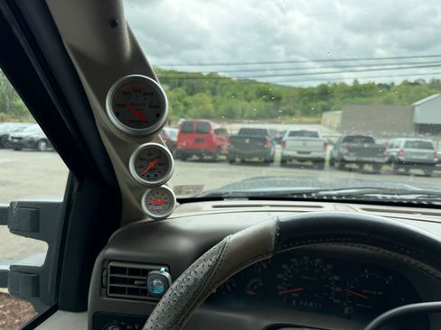 Used 2001 Ford F250 4x4 SuperCab Super Duty image 10