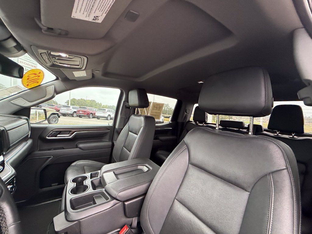 Used 2025 GMC Sierra 1500 SLT RWD image 21