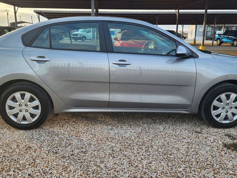 Used 2022 Kia Rio S image 13