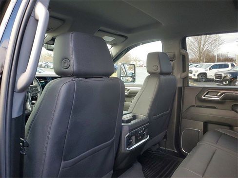 Used 2024 Chevrolet Silverado 3500 LTZ w/ LTZ Premium Package image 10