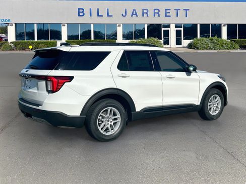 New 2026 Ford Explorer Active w/ Active Comfort Package RWD image 4