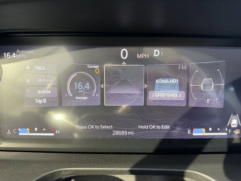 Used 2023 Jeep Grand Cherokee Overland w/ Adv Protech Group III image 13