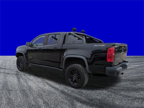 Used 2019 Chevrolet Colorado ZR2 w/ ZR2 Midnight Special Edition image 6