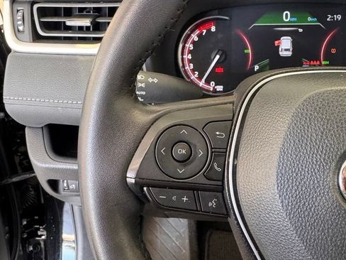 Used 2025 Toyota RAV4 XLE w/ Weather Package AWD/4WD image 18