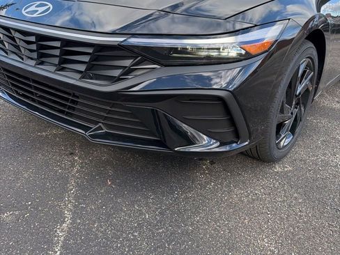 New 2026 Hyundai Elantra Sport image 9