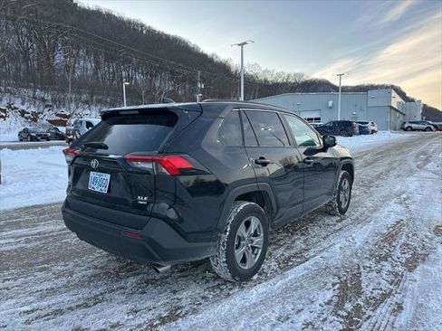 Certified 2025 Toyota RAV4 XLE image 9
