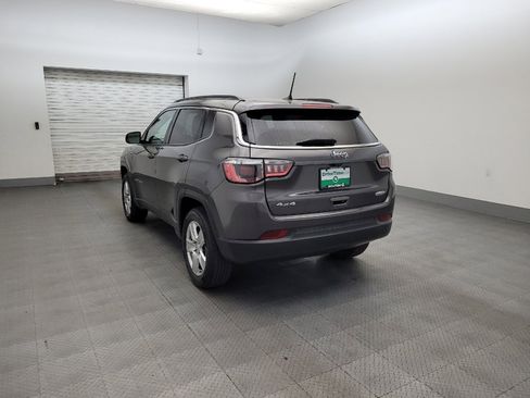 Used 2022 Jeep Compass Latitude w/ Convenience Group AWD/4WD image 5