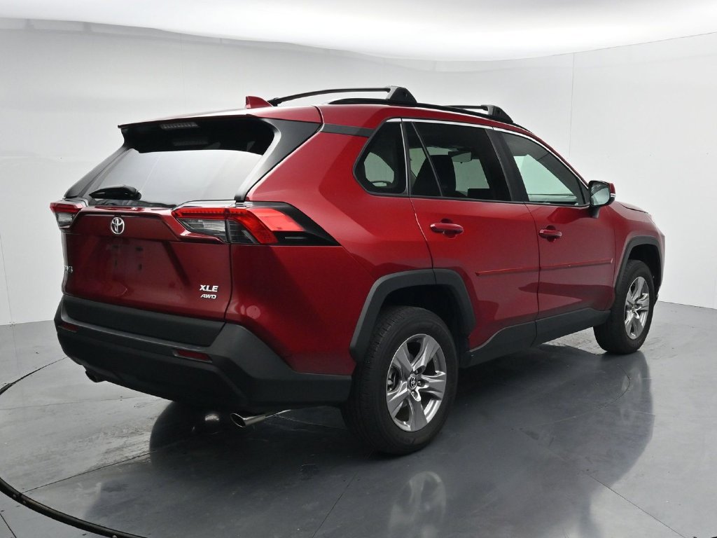 Used 2023 Toyota RAV4 XLE w/ Convenience Package AWD/4WD image 7
