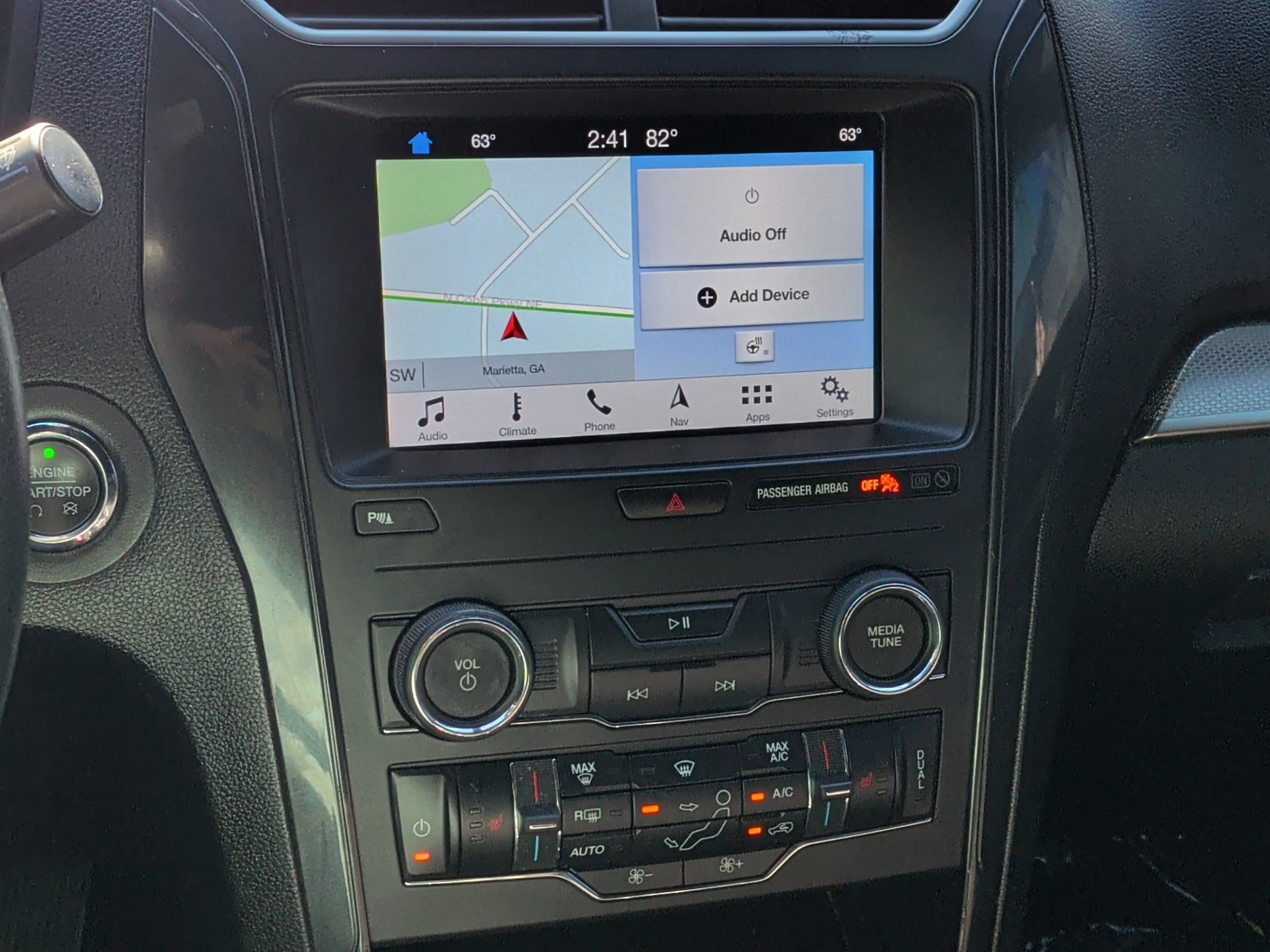 Used 2019 Ford Explorer XLT w/ Equipment Group 202A FWD image 15