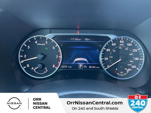 Certified 2025 Nissan Sentra SR w/ SR Premium Package image 22