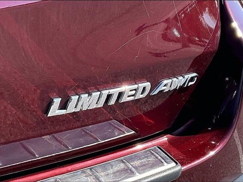 Used 2018 Toyota Highlander Limited AWD/4WD image 24